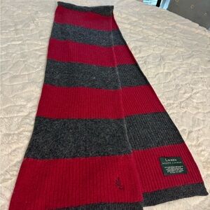 Ralph Lauren scarf in red and grey stripes. Preowned.